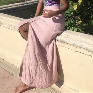 Pink loose skirt. Camera picked up an odd color.